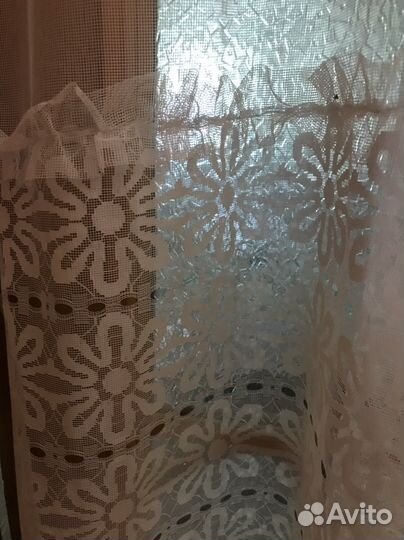 Занавеска тюлевая с оборкой и ламбрекеном