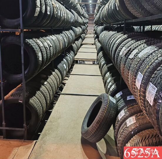 Bridgestone Blizzak DM-V2 215/45 R17 83M