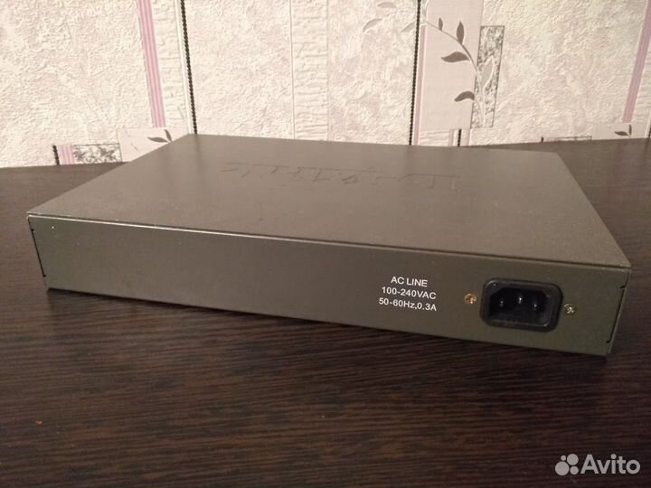 Коммутатор D-Link DES-1016A и DES-1016D