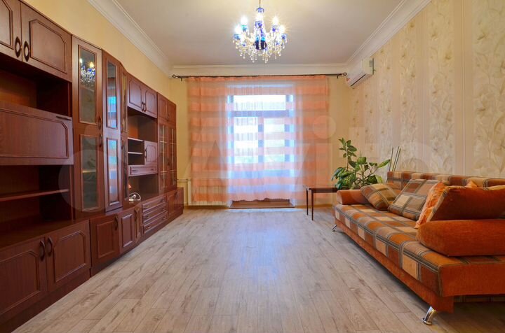 2-к. квартира, 62 м², 5/5 эт.