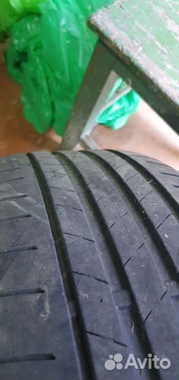 Bridgestone Turanza T005 225/40 R19
