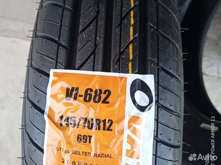 Ovation VI-682 145/70 R12