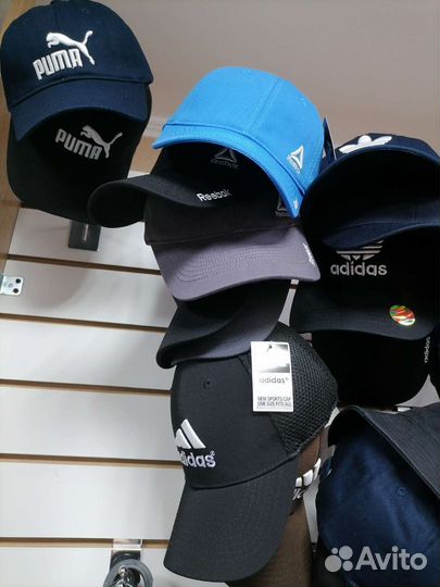 Бейсболки в ассортименте