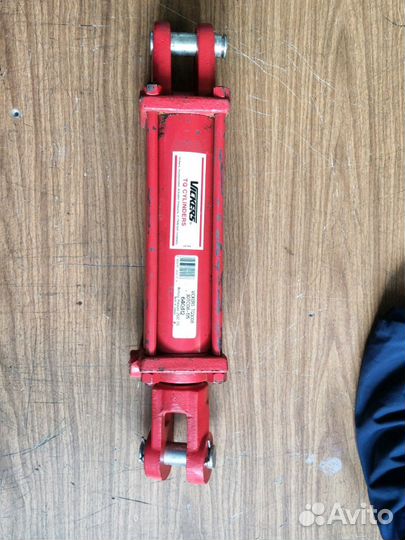 Гидроцелиндр