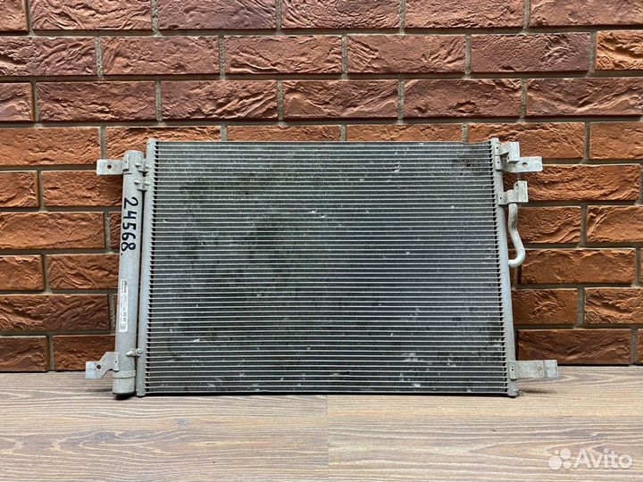 Радиатор кондиционера (конденсер) Skoda Octavia