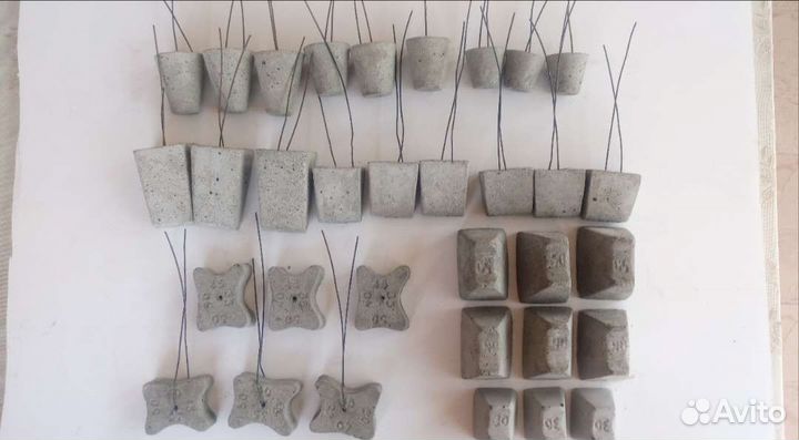 Бетонные фиксаторы