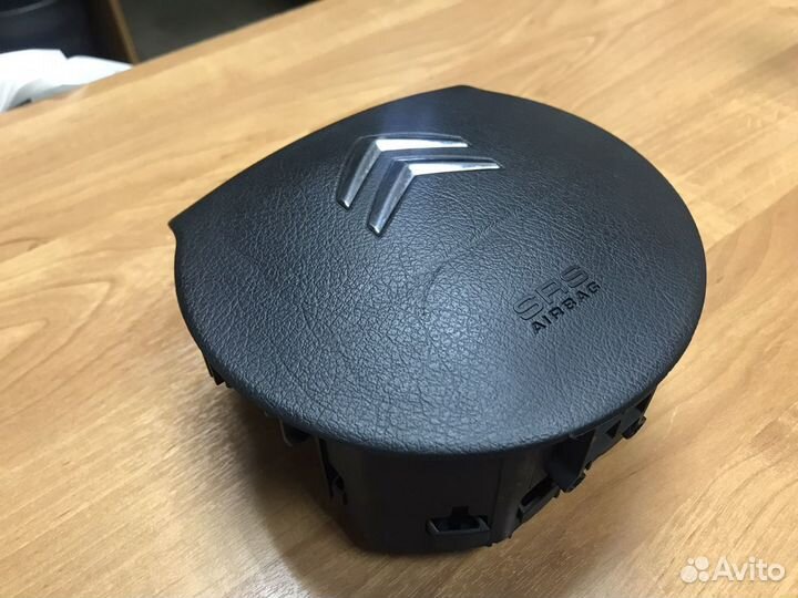 Citroen C4 подушка безопасности в рулевое колесо