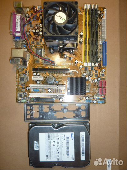 Asus M2A-MX + Athlon X2 4600+Cooler+Ram