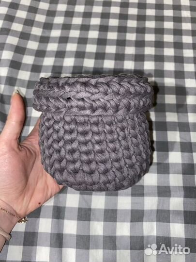 Вязанная корзина