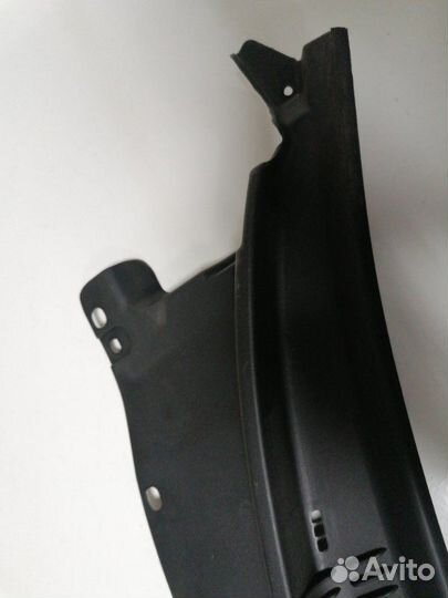 Решетка под лобовое стекло Hyundai Elantra