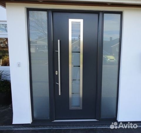 Входная дверь