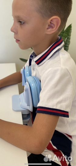 Корректор осанки детский на стол