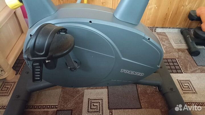 Велотренажер torneo