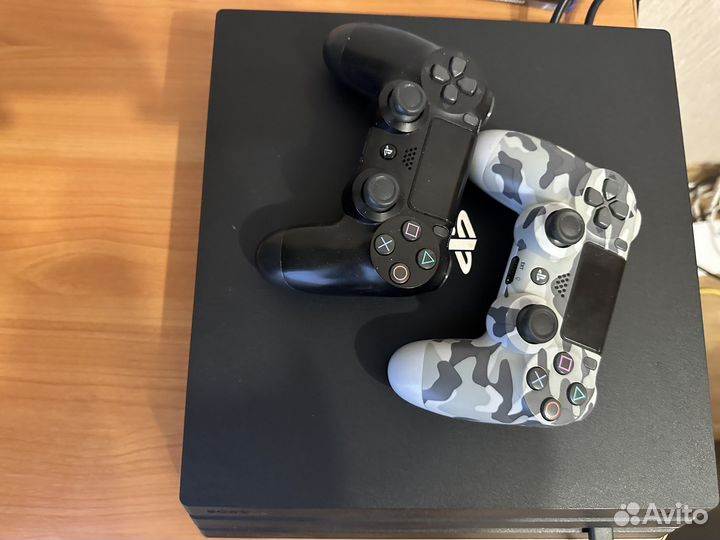 Sony playstation 4 pro 1tb