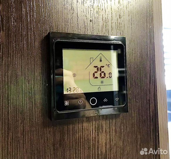 Умный термостат черный для водяного пола WiFi