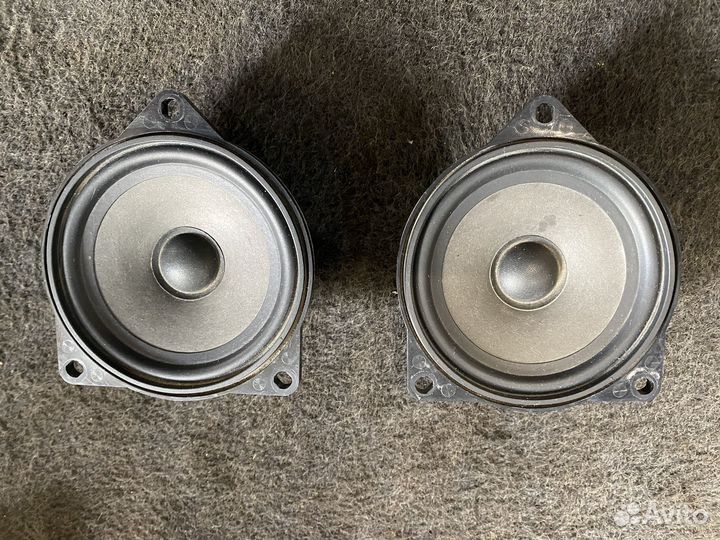 Динамик BMW 5 e60 e61