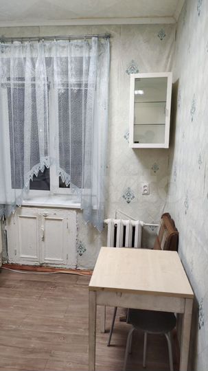 1-к. квартира, 32 м², 1/4 эт.