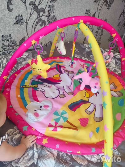 Развивающий коврик