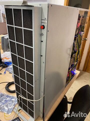 Закрытый корпус для майнинга 8 карт Cold Case