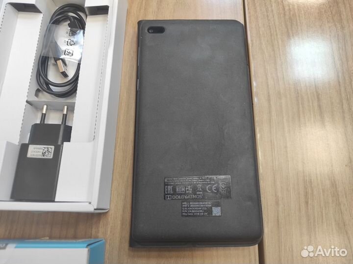 Планшет Lenovo Tab 4 TB-7504X (Состояние нового)
