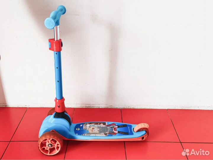 Детский трехколесный самокат Wizard prince