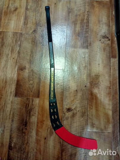Клюшка для хоккея с мячом