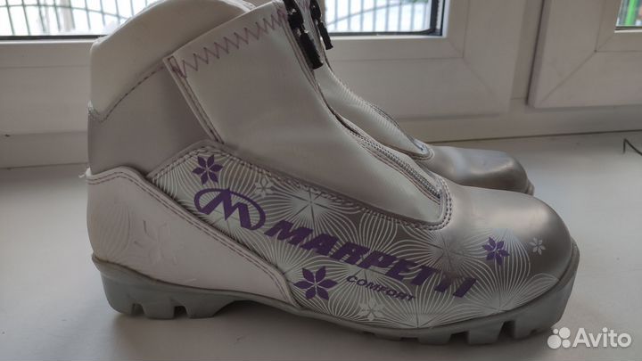Лыжные ботинки 35 размер