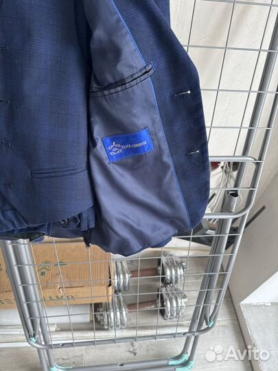 Школьный костюм