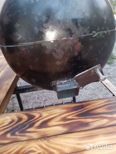 Мангал с крышкой