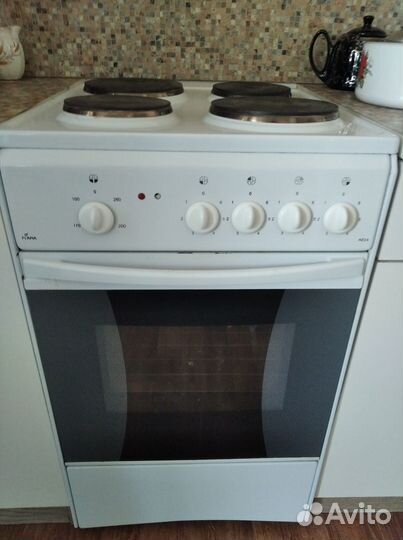 Продам электрическую плиту