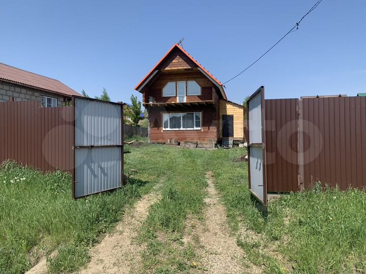 Дом 104 м² на участке 5 сот.