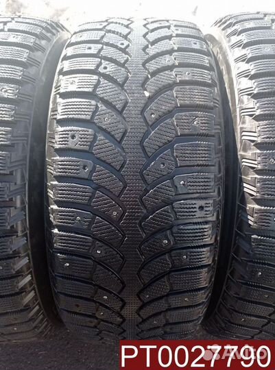 Bridgestone Blizzak Spike-01 235/55 R17 98H