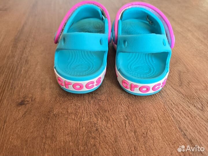 Сандалии crocs на девочку С9 15,5 см