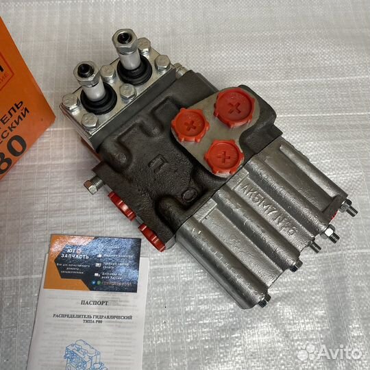 Гидрораспределитель Р80 3/1-22 Т-16 Т-25Т-40 Новый