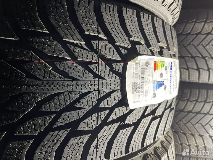 Nokian Tyres Hakkapeliitta R5 275/45 R20 110T