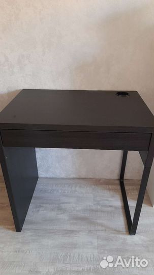 Письменный стол IKEA микке