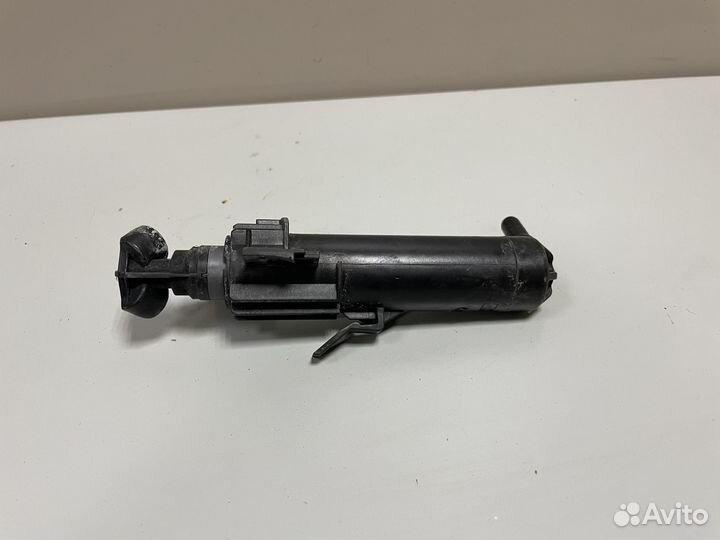 Форсунка омывателя левой фары Ауди А4 Б8 8К