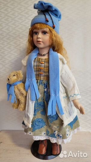 Кукла фарфоровая коллекционная