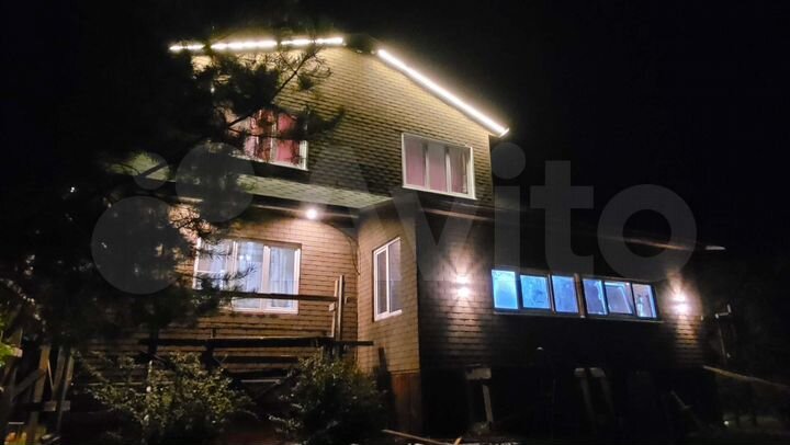 Дом 249 м² на участке 15 сот.