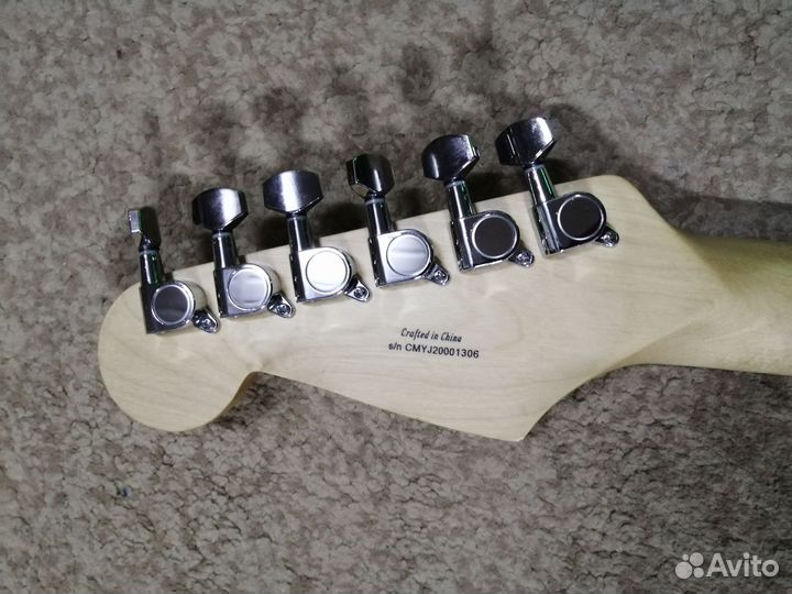 Электро гитара Squier bullet