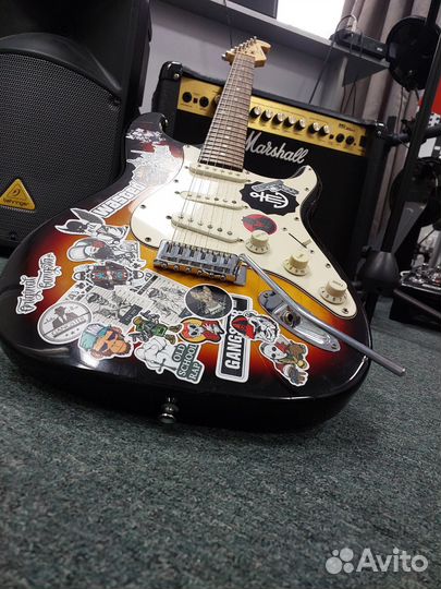Электрогитара stratocaster