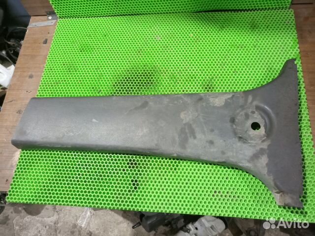 Накладка стойки средняя левая нижняя Lifan X60