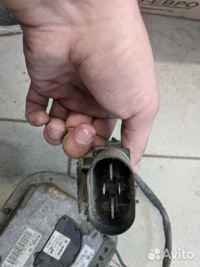 Мотор вентилятор радиатора Audi A8 D3