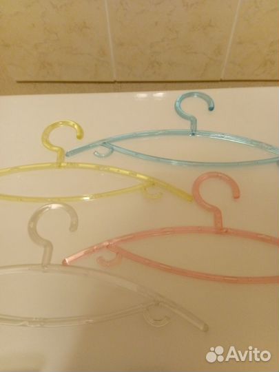 Плечики детские