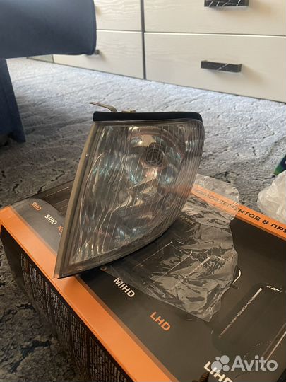 Указатели поворота Лев/Прав Hyundai H-1 2002