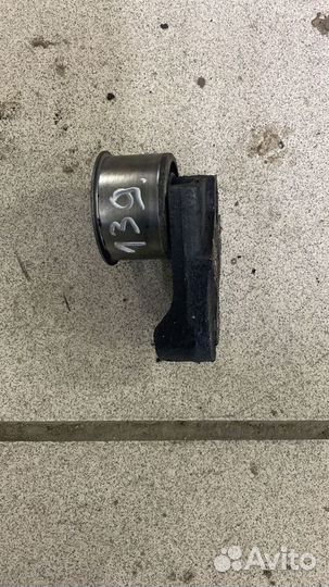 Натяжной ролик Mitsubishi Pajero 2