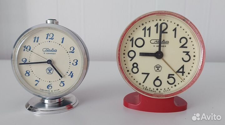 Часы будильник. 11 камней. СССР