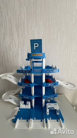 Трехэтажный паркинг полесье