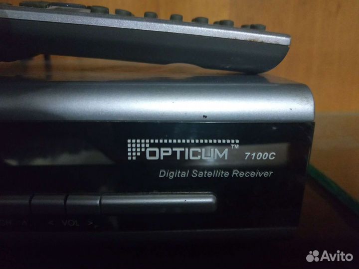 Ресивер спутниковый