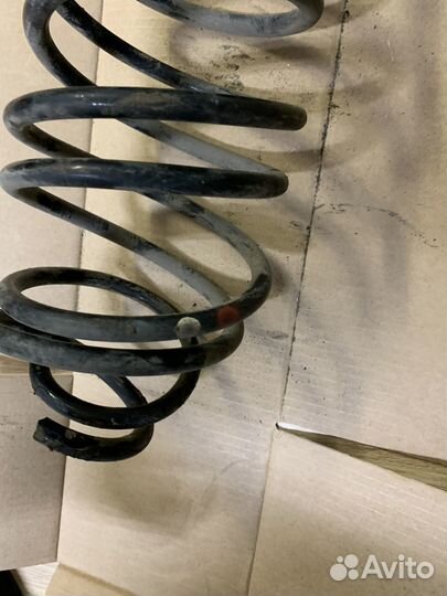 Пружины передние Peugeot 208 (Пежо) 2013 год 1,6 A